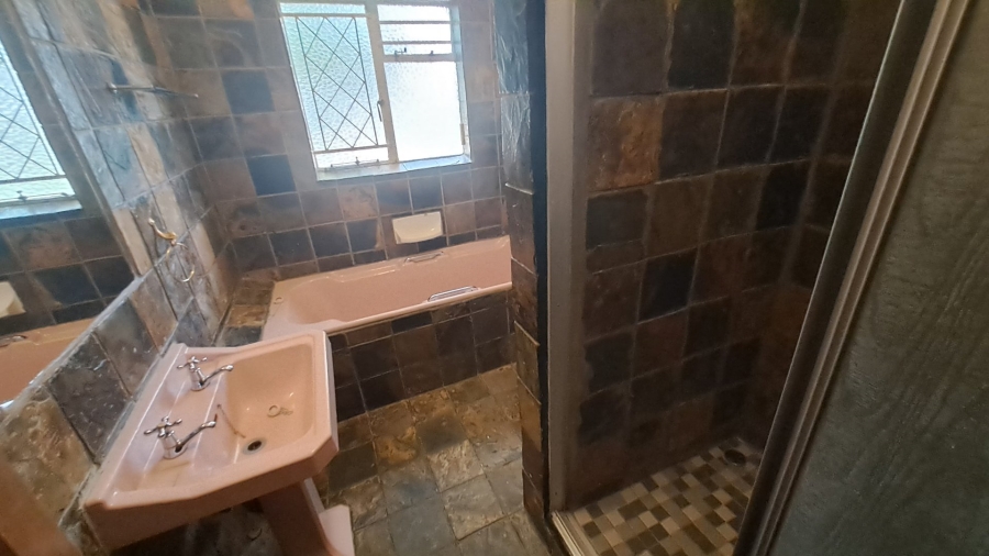 5 Bedroom Property for Sale in Westdene Free State